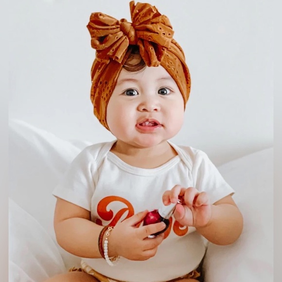 Bunny Knots Britta Eyelet Headwrap - Picture 2 of 8